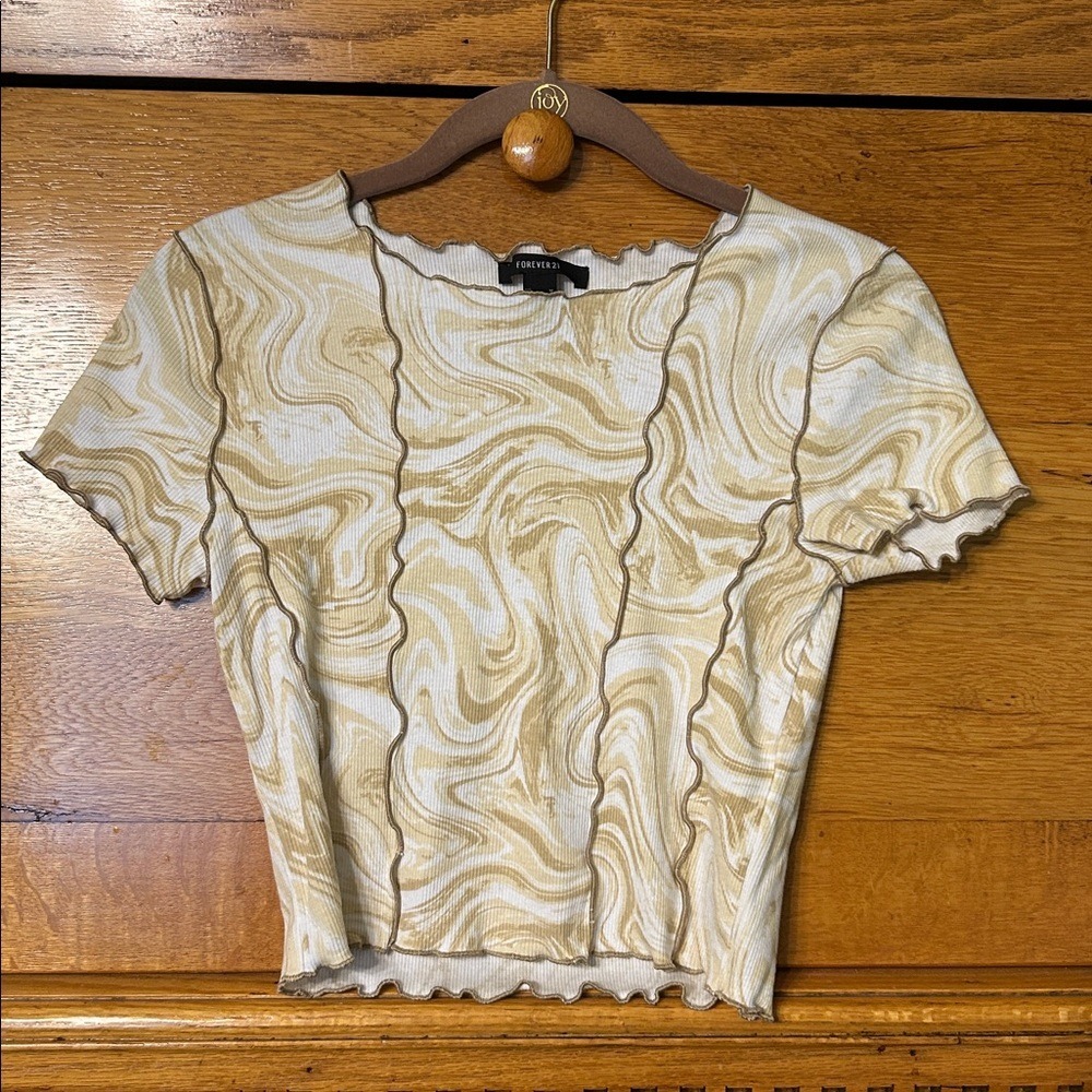 Forever 21 Y2K Streetwear Tan‎ Marble Swirl Exposed Seam Lettuce Edge Crop Top